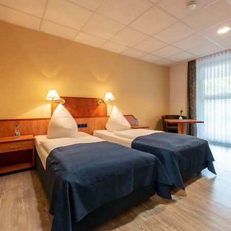 Отель Boardinghouse Burgpark Хюрт Экстерьер фото